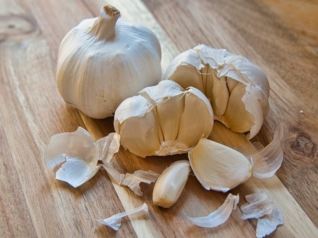 Best Food to Improve Immunity- Garlic